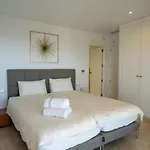 Luxury In Hills