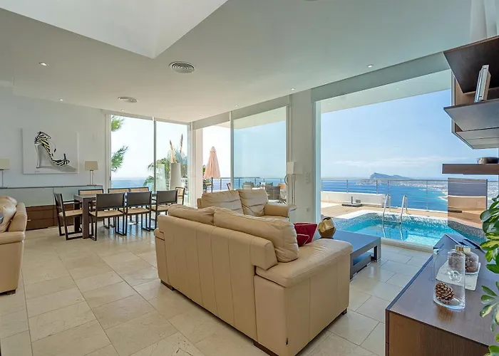 Luxury In Hills Villa *